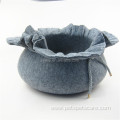 Lovely-flower-shape warm felt cat cave bed